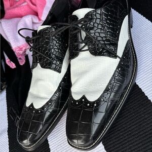 Stacy Adams Black and White Oxfords with Crocodile Texture